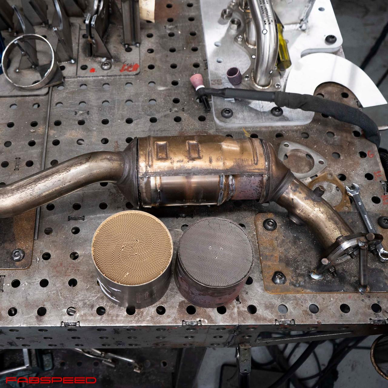 Fabspeed Porsche 996 Carrera / Turbo Factory/OEM Catalytic Converter Re-Coring