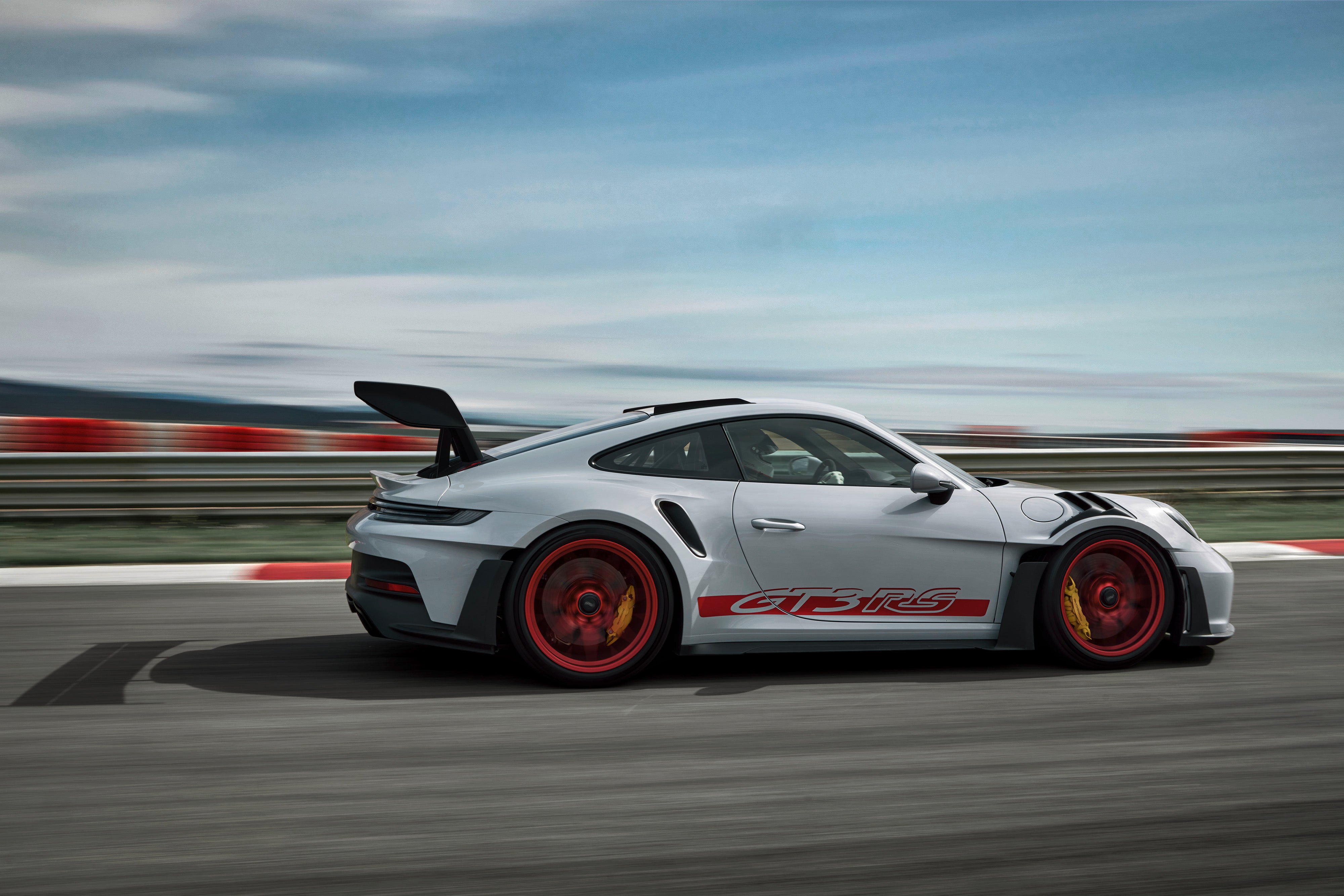 The 2023 Porsche 911 GT3 RS