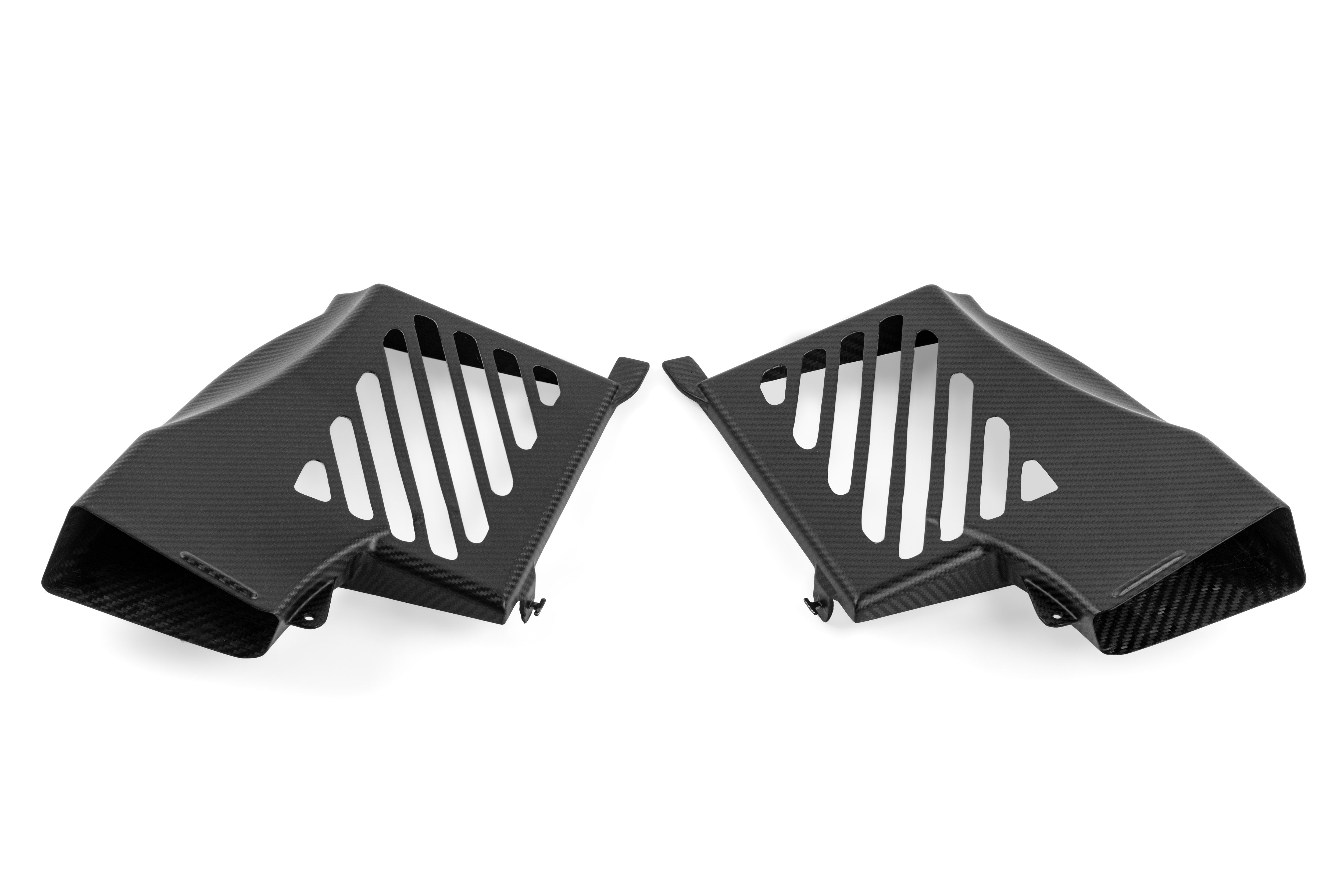 APR Carbon Fiber Intercooler Ducts - Porsche 911 (992) 3.0T