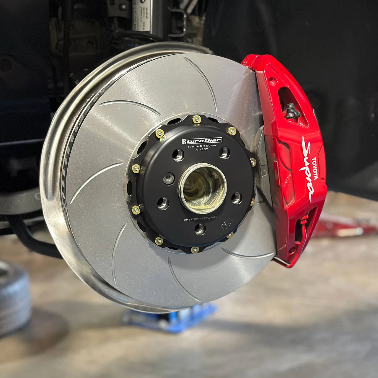 Toyota GR Supra, BMW 348mm Front Rotors