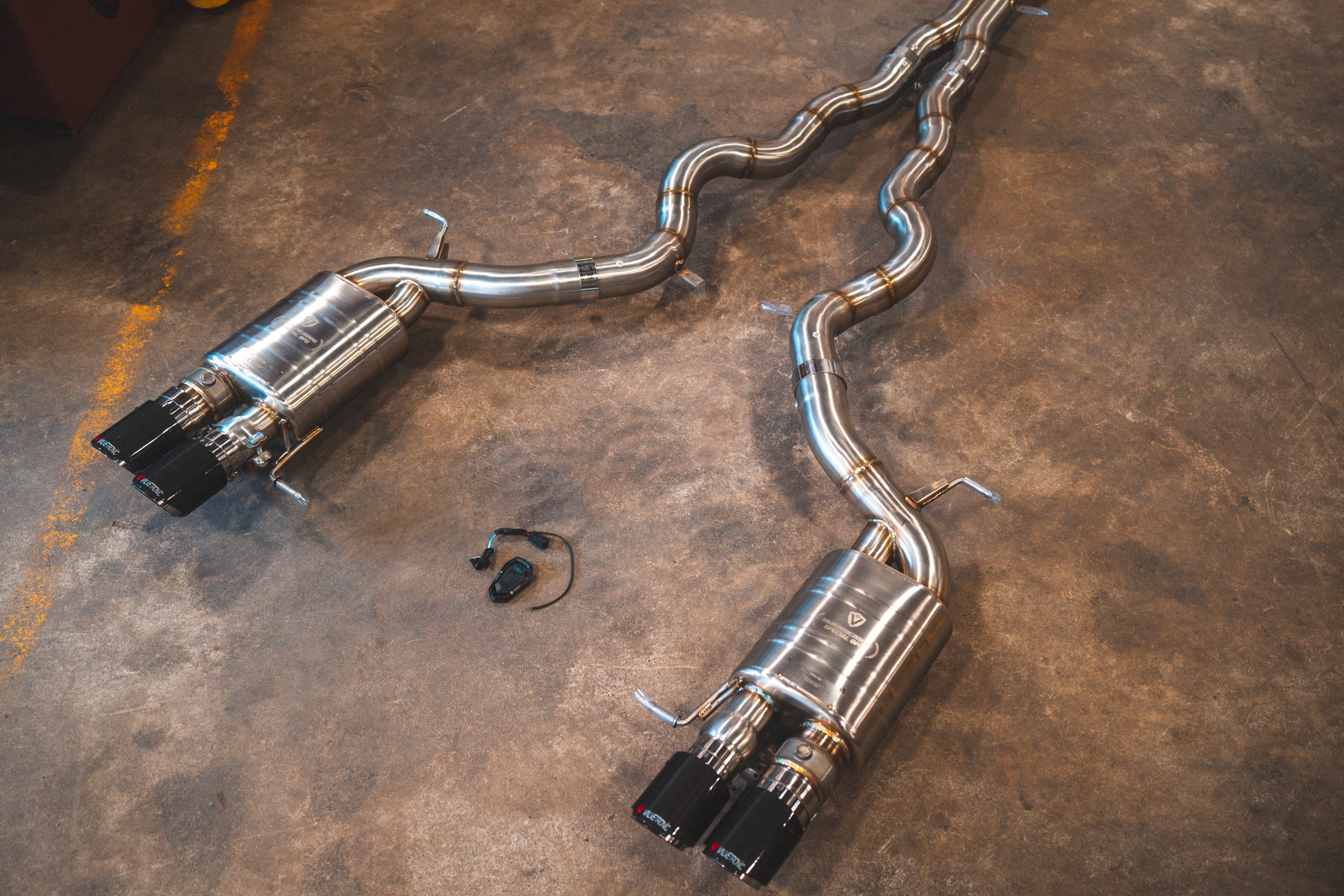 Valvetronic Exhaust - BMW F10 M5 / F06 M6 Valved Sport Exhaust System