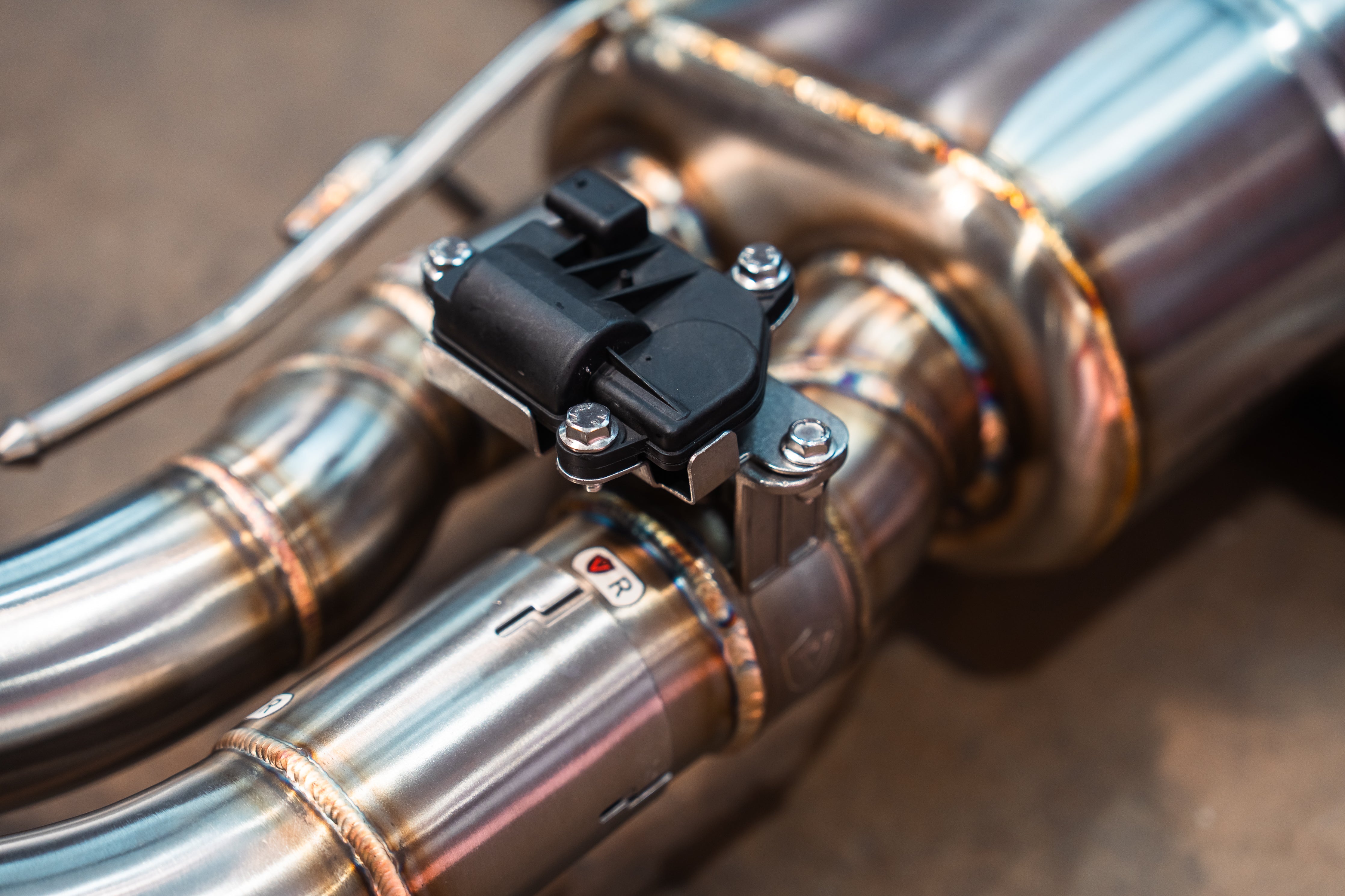 Valvetronic Exhaust - Valved Sport Exhaust System for Porsche 9Y0 Cayenne