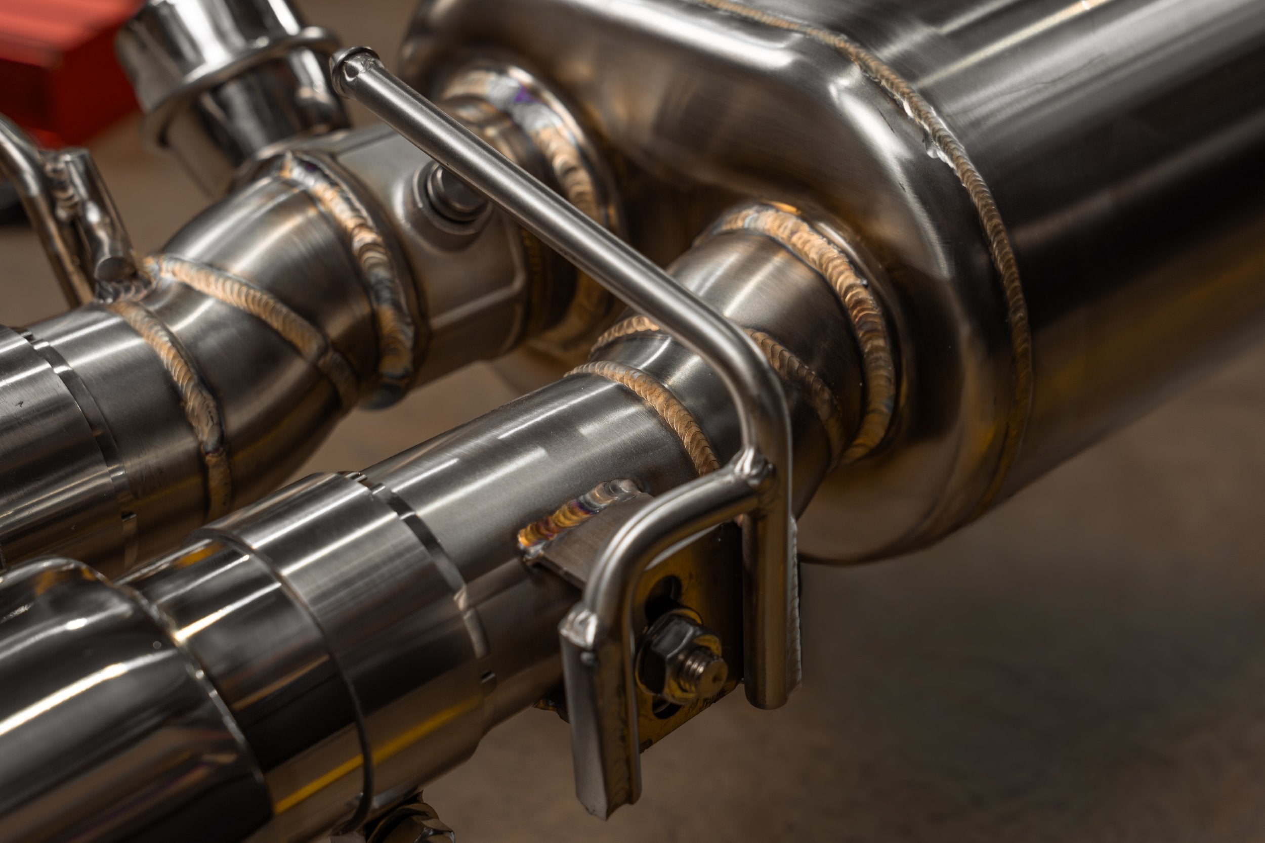 Valvetronic Exhaust - BMW E60 M5 Valved Sport Exhaust System