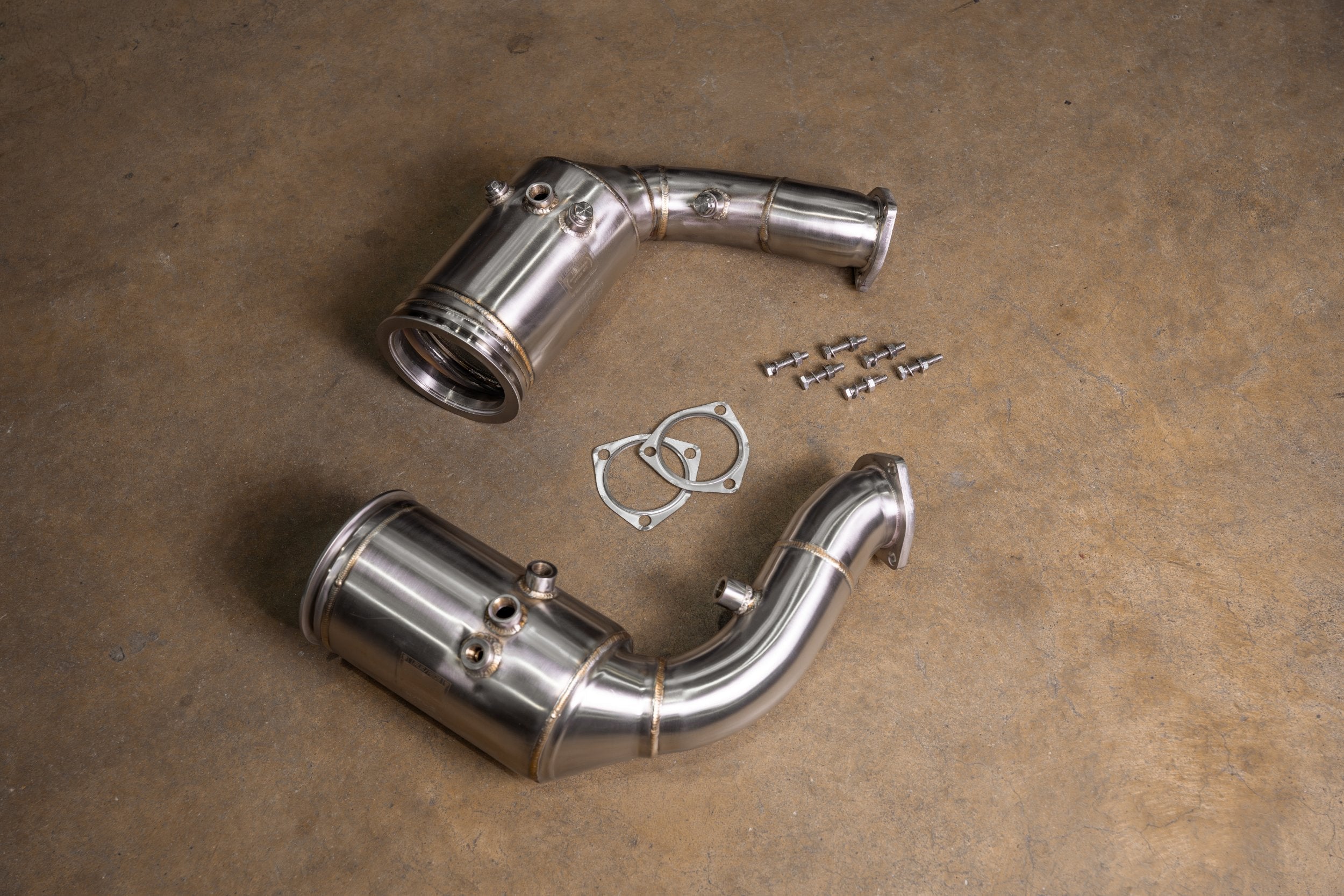 Valvetronic Exhaust - Porsche Cayenne Turbo S/GT/GTS 400 Cell Catted Downpipes