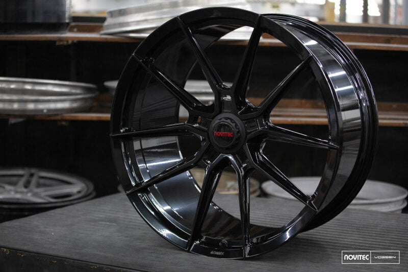 Vossen x Novitec NF10 21x9 ET:35 Gloss Black Ferrari 488 / F8 Front Wheel