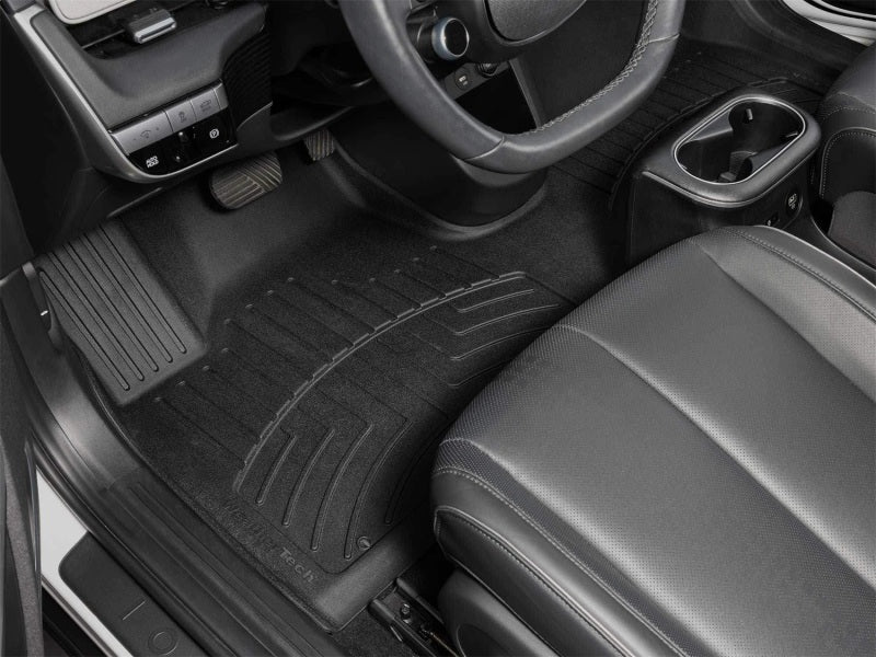WeatherTech 22-24 Hyundai Ioniq 5 Front Over The Hump FloorLiner HP - Black