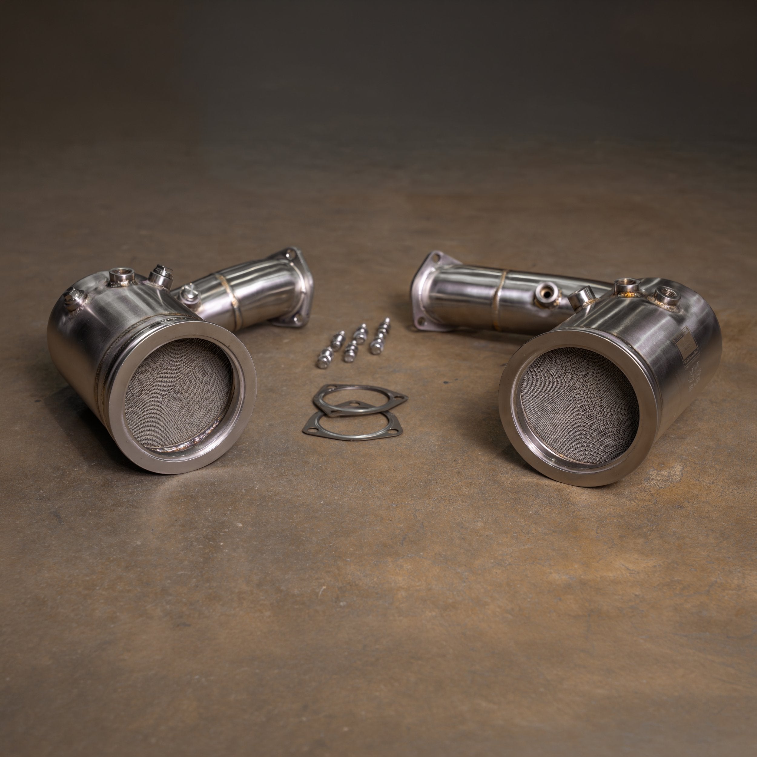 Valvetronic Exhaust - Porsche Cayenne Turbo S/GT/GTS 400 Cell Catted Downpipes