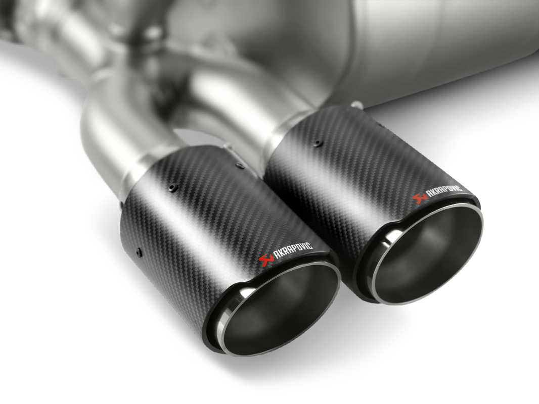 Akrapovic 14-17 BMW M3 (F80) Slip-On Line (Titanium) w/ Carbon Tips