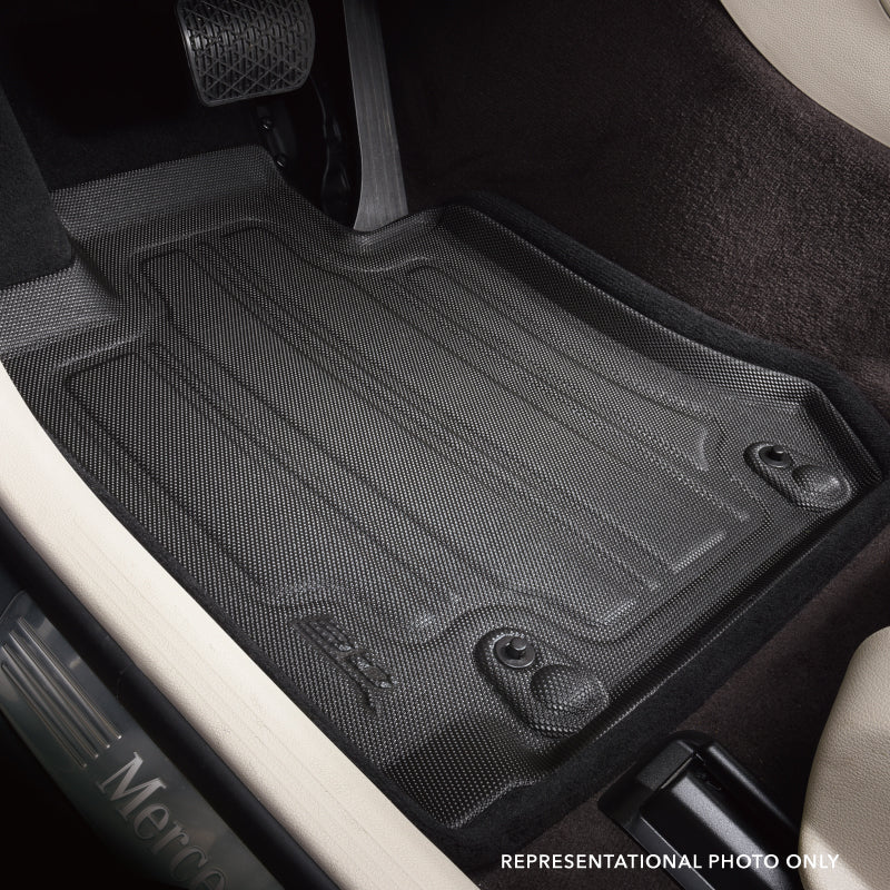 3D MAXpider 19-21 Porsche Cayenne 2021 Cayenne GTS Elegant Hybrid 1st Row Floormat - Black SLPO01914709