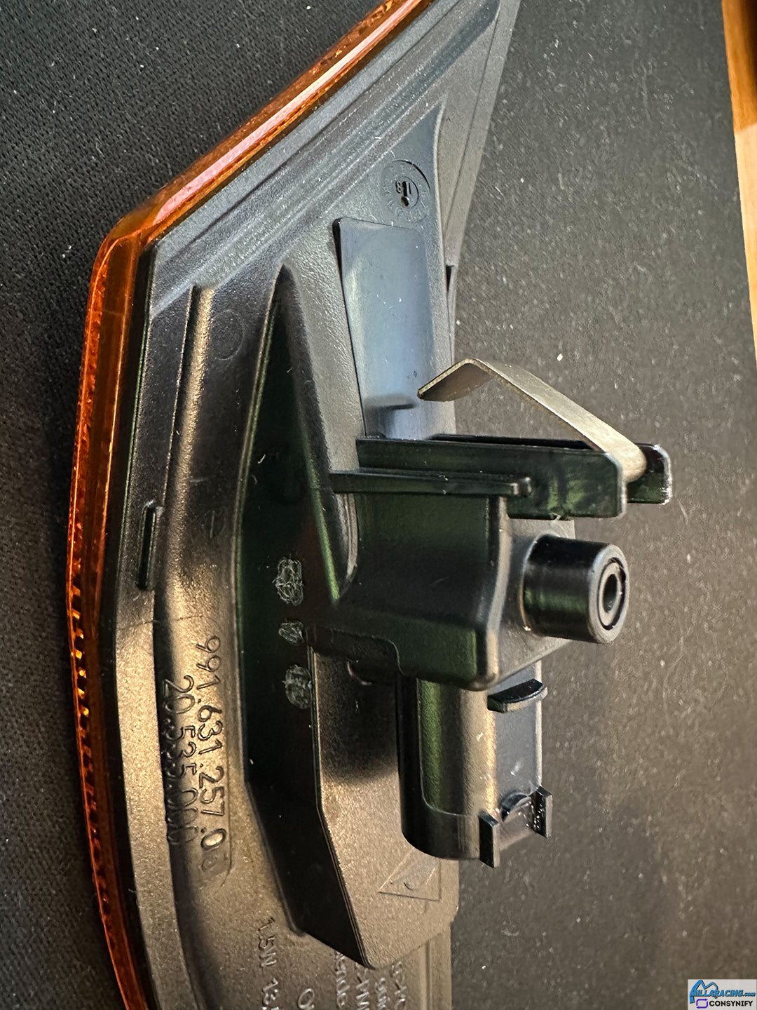 Porsche 991 Side Marker Lamp Pair: Amber (Pre-Owned)