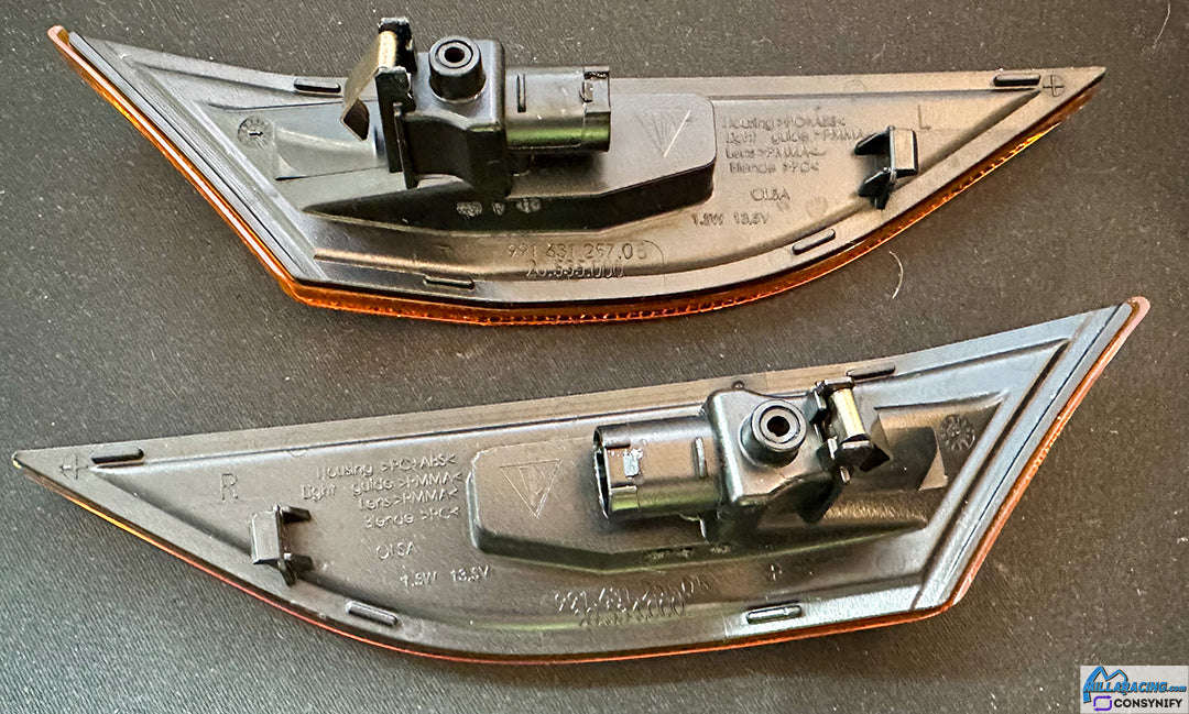 Porsche 991 Side Marker Lamp Pair: Amber (Pre-Owned)