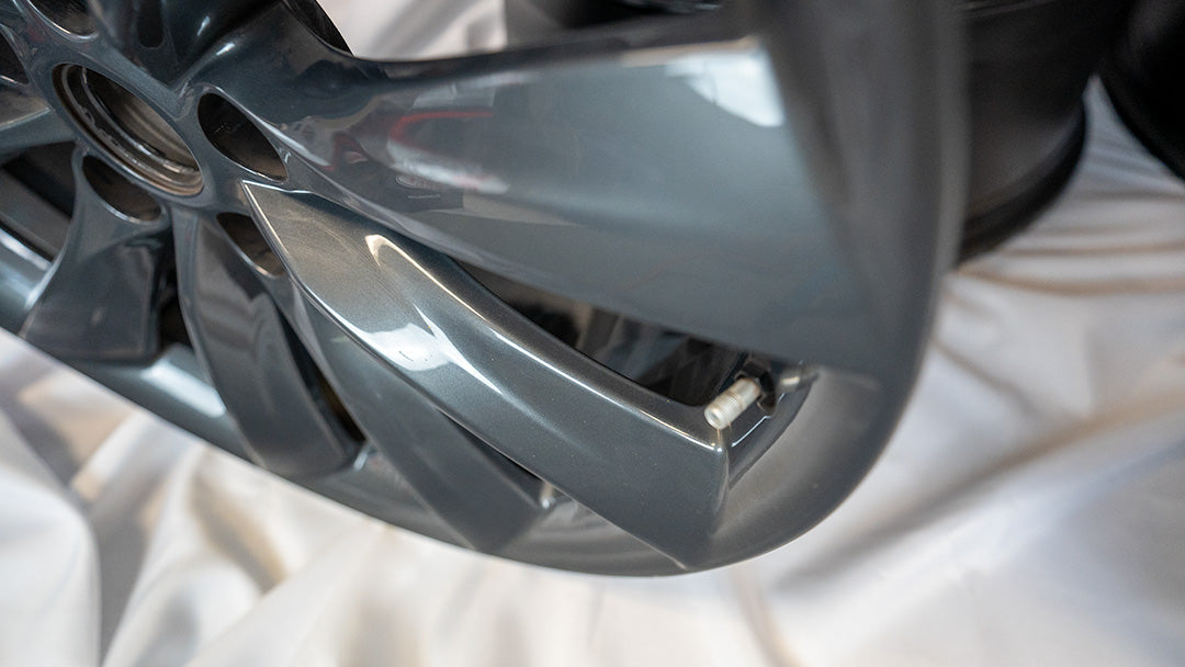 Tesla 21" Turbine Wheels