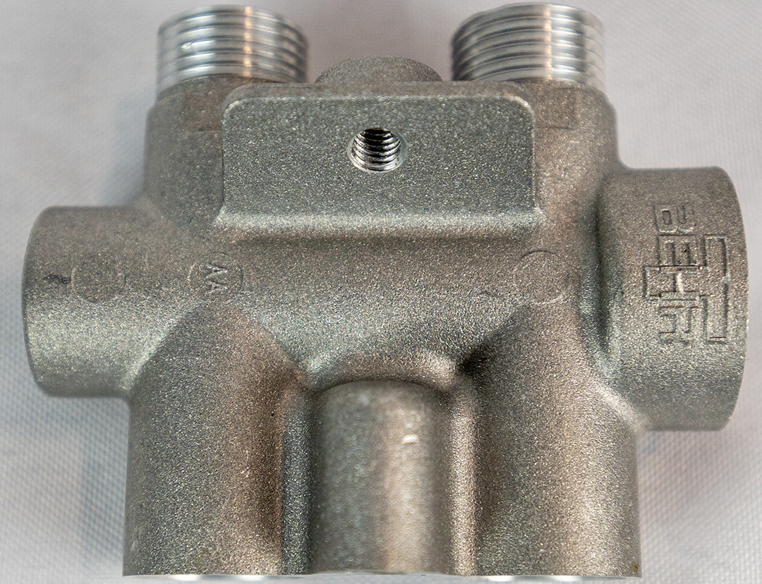 Porsche Cayenne 955 / 957 Thermostat for Tiptronic Gear Oil (NEW)