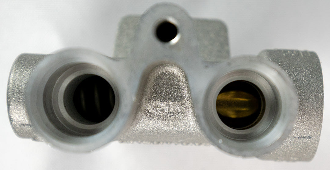 Porsche Cayenne 955 / 957 Thermostat for Tiptronic Gear Oil (NEW)